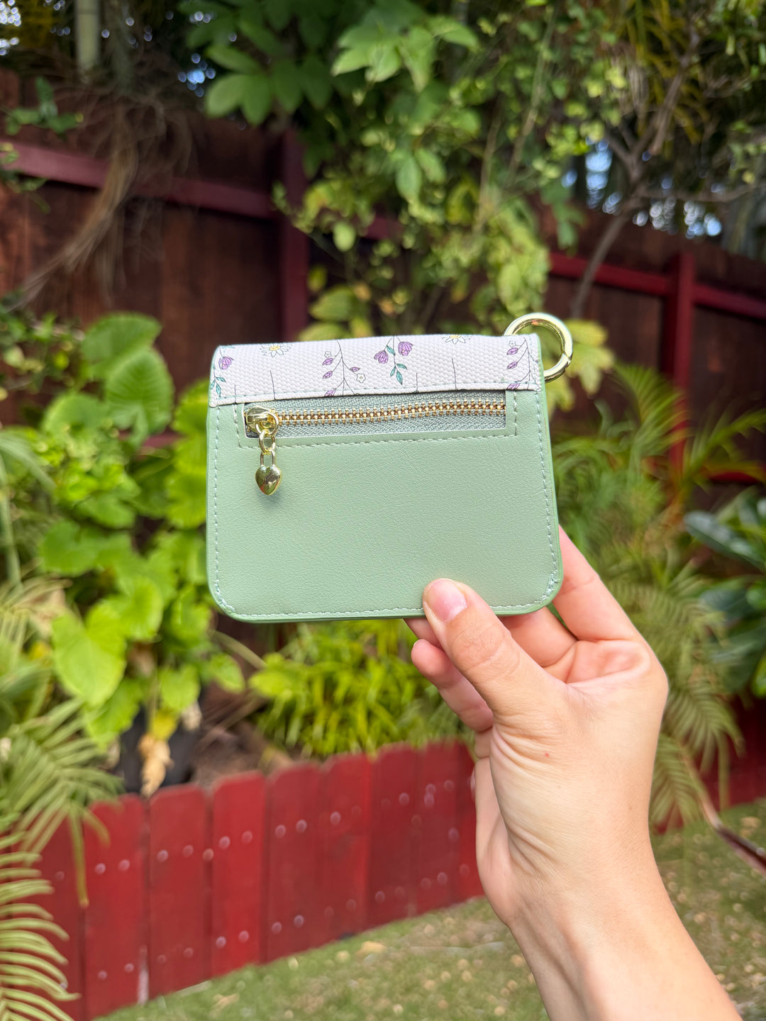 Cartera anillas pedrería
